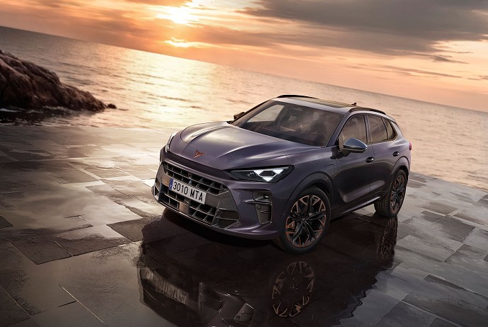 Suv sportivo e tecnologico: Cupra Terram