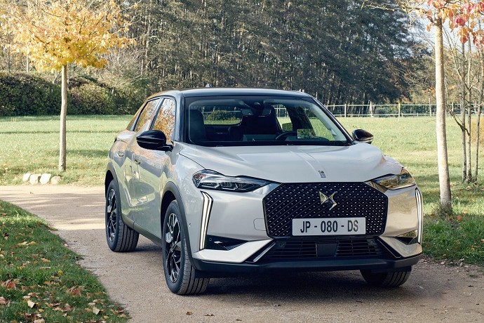 Prezzi e allestimenti DS 3 Hybrid