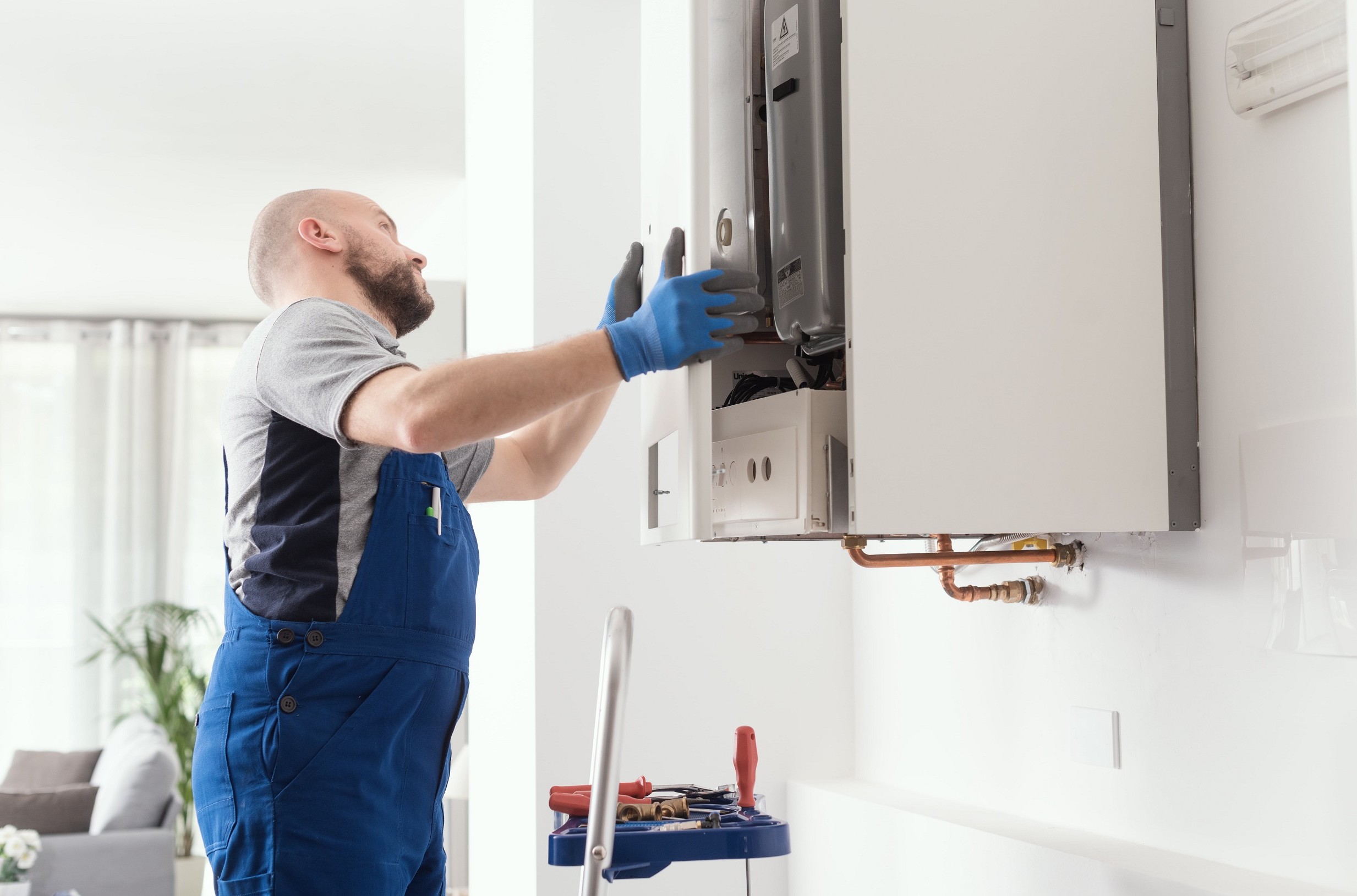 scadenza-revisione-e-manutenzione-caldaia-obbligatoria-in-base-a-leggi