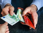 aumento stipendi agosto dicembre