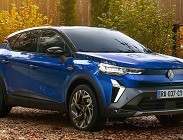 Noleggiare Renault Captur 2024
