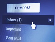 Cosa si rischia per controllo email 