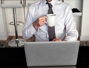 Stop controlli retroattivi delle email 