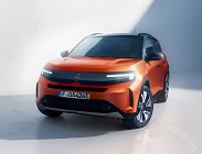 Interni ed esterni della Opel Frontera