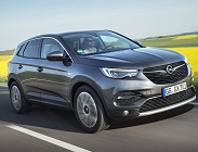 Recensione Opel Grandland X 2023
