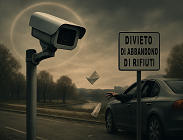 Rifiuti auto telecamere multe